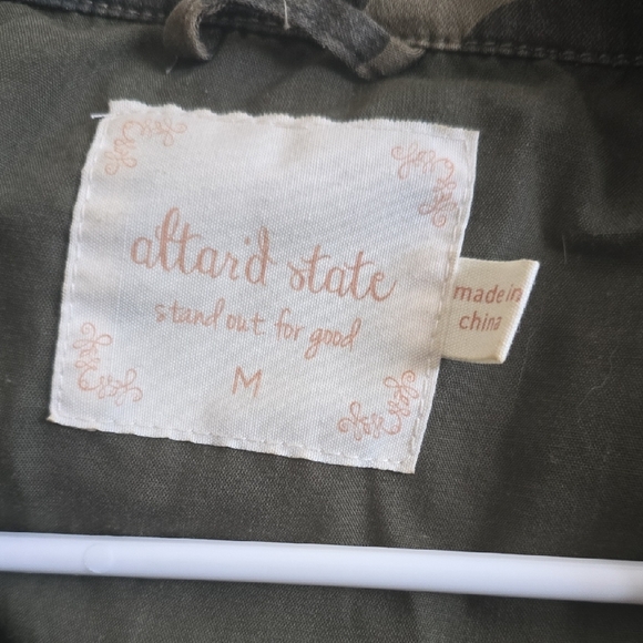 Altar'd State Green Camouflage Jacket - Picture 3 of 8